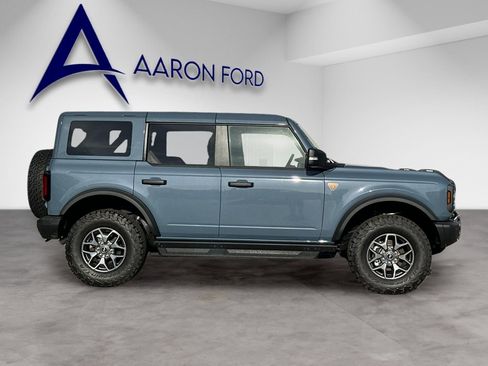 New 2025 Ford Bronco Badlands AWD/4WD image 7