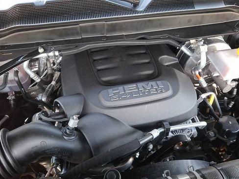 Used 2026 RAM 2500 Big Horn AWD/4WD image 28