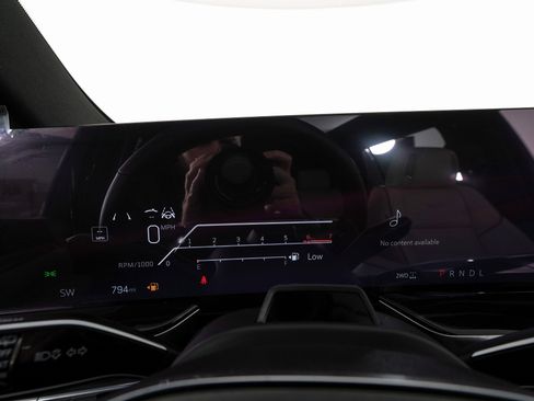 Used 2026 Cadillac Escalade Sport image 20