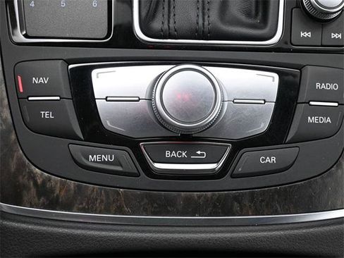 Used 2017 Audi A6 2.0T Premium Plus w/ Premium Plus Package image 28