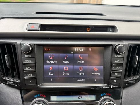 Used 2016 Toyota RAV4 XLE AWD/4WD image 15