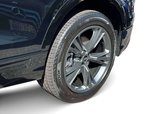 New 2026 Audi Q8 Premium AWD/4WD image 14