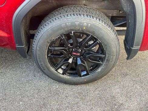 Certified 2023 GMC Sierra 1500 Elevation w/ Preferred Package image 12