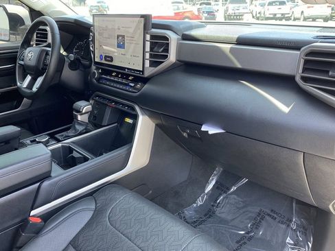 Used 2023 Toyota Tundra Limited AWD/4WD image 17