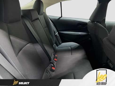 Used 2024 Toyota Corolla LE FWD image 27