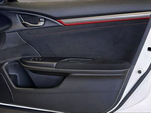 Used 2019 Honda Civic Type R image 24