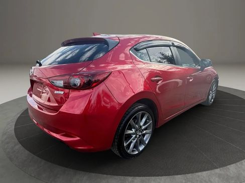 Used 2018 MAZDA MAZDA3 Grand Touring w/ Premium Equipment Package image 5