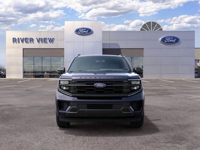 New 2027 Ford Expedition Platinum AWD/4WD image 3