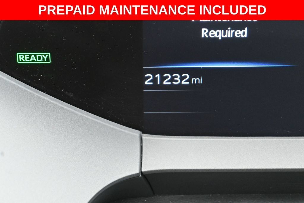 Certified 2025 Toyota Prius LE FWD image 17