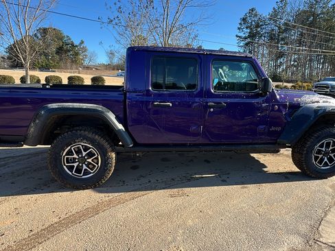 New 2026 Jeep Gladiator Rubicon image 7