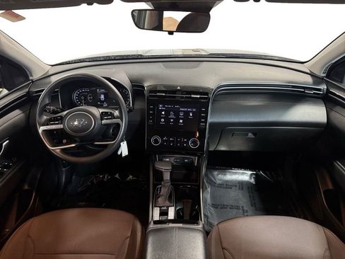 Used 2023 Hyundai Tucson SE image 13