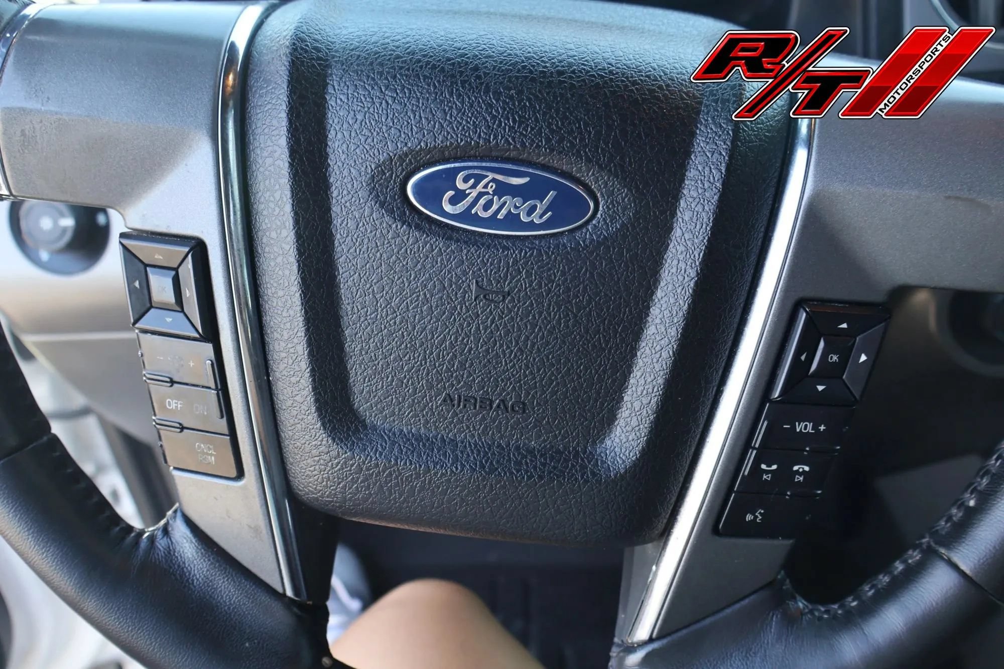 Used 2015 Ford Expedition EL Platinum AWD/4WD image 21