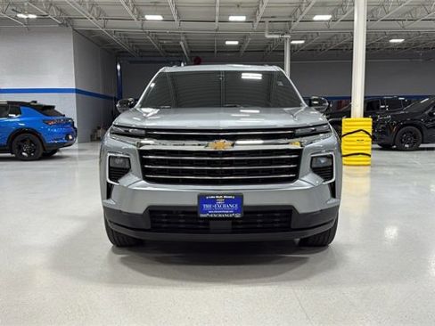 Certified 2024 Chevrolet Traverse LT w/ Trailering Package image 18