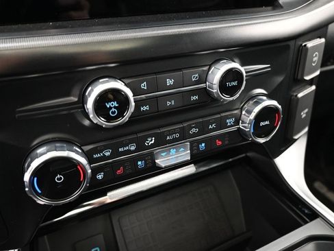 Used 2022 Ford F150 Platinum w/ Equipment Group 701A High image 16