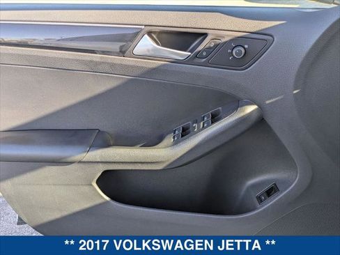 Used 2017 Volkswagen Jetta SEL image 10