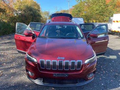 Used 2019 Jeep Cherokee Latitude Plus w/ Cold Weather Group image 28