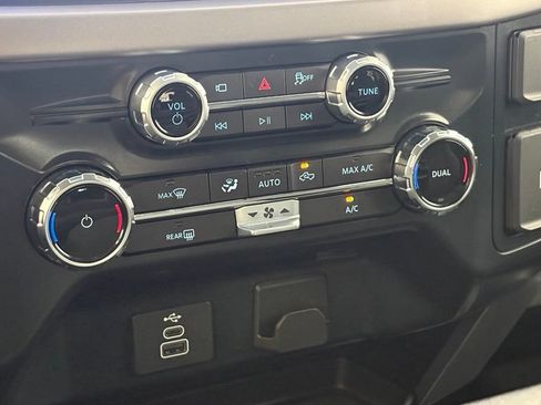 Used 2025 Ford F150 XLT w/ Equipment Group 301A Standard AWD/4WD image 39
