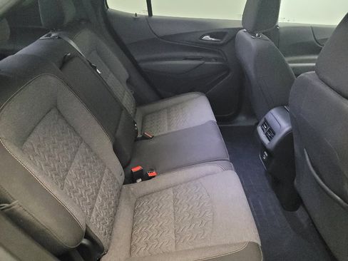 Used 2022 Chevrolet Equinox LT w/ LPO, Floor Liner Package FWD image 19