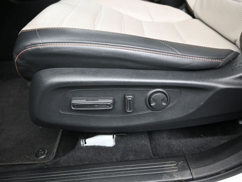 Used 2023 Honda CR-V Sport Touring image 19