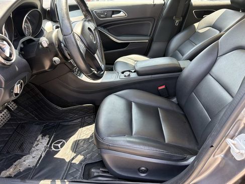 Used 2015 Mercedes-Benz GLA 250 4MATIC image 9