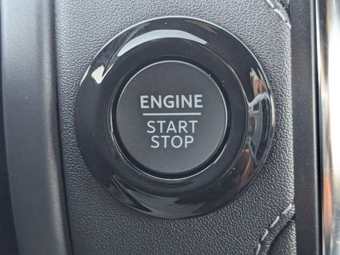 New 2025 Ford Expedition Platinum w/ Stealth Performance Package image 33