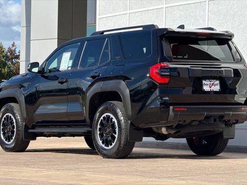 Certified 2025 Toyota 4Runner TRD Off-Road image 7