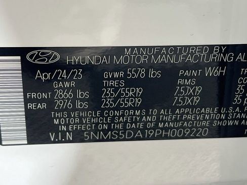 Used 2023 Hyundai Santa Fe Limited AWD/4WD image 34