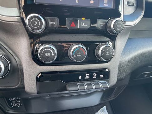 Used 2025 RAM 1500 Tradesman image 33