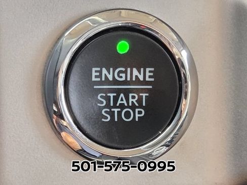 Used 2024 Ford Expedition XLT AWD/4WD image 27