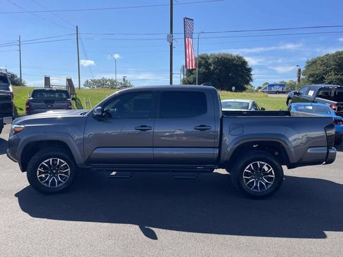 Used 2021 Toyota Tacoma TRD Sport w/ TRD Premium Sport Package RWD image 6