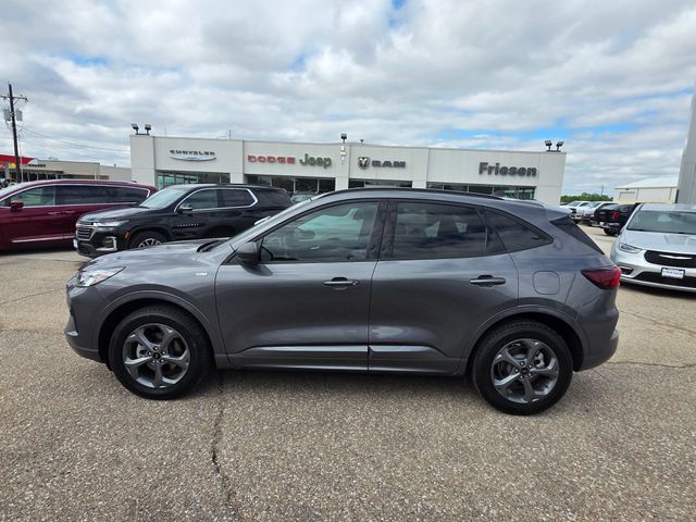 Used 2024 Ford Escape ST-Line w/ Tech Pack #1 AWD/4WD image 5