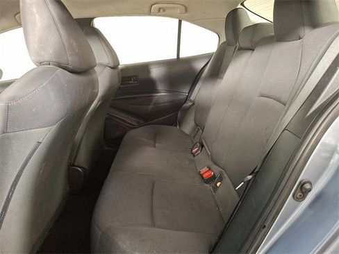 Used 2022 Toyota Corolla LE image 14