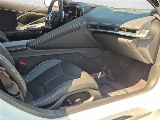 Used 2025 Chevrolet Corvette Stingray Coupe w/ 1LT RWD image 22