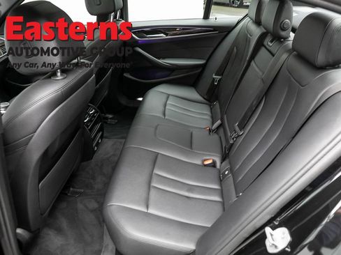 Used 2019 BMW 530i xDrive AWD/4WD image 22
