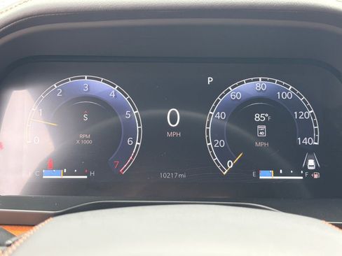 Used 2023 Jeep Grand Cherokee Summit AWD/4WD image 28