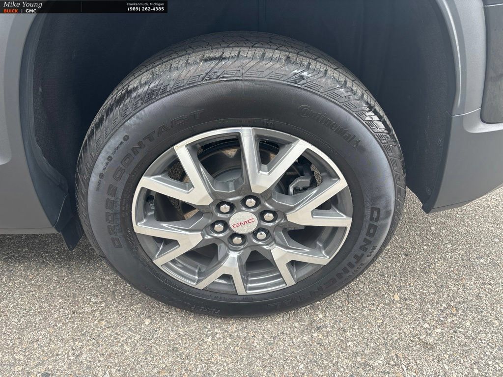 Used 2023 GMC Acadia SLE w/ Driver Convenience Package AWD/4WD image 9