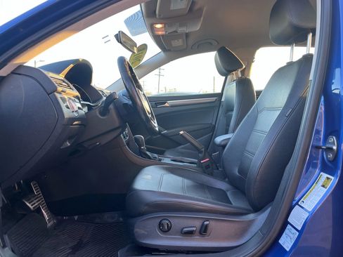 Used 2017 Volkswagen Passat 1.8T R-Line image 13