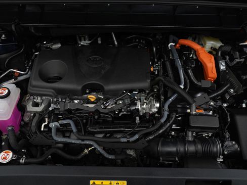 Used 2025 Toyota Highlander Platinum image 35