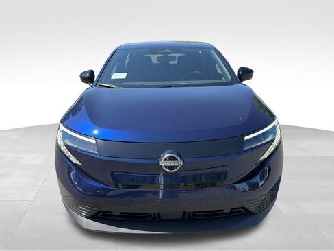 New 2026 Nissan Leaf FWD image 8