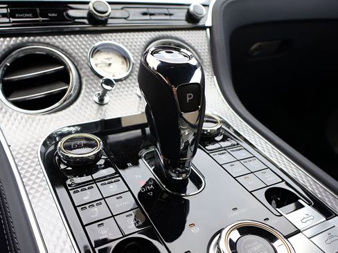 Certified 2023 Bentley Continental GT V8 AWD/4WD image 29