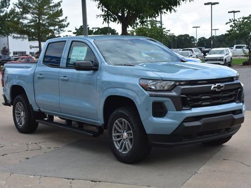 New 2026 Chevrolet Colorado LT w/ Advanced Trailering Package AWD/4WD image 3