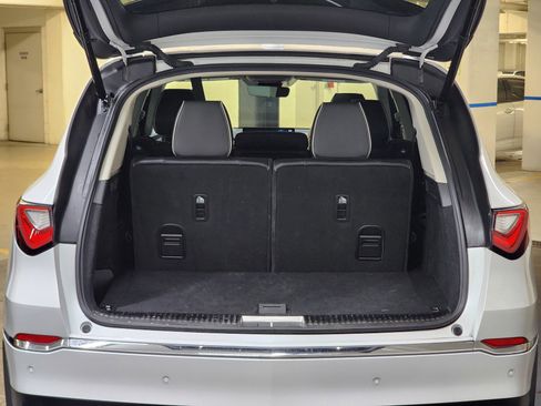 Certified 2024 Acura MDX w/Advance Package image 5