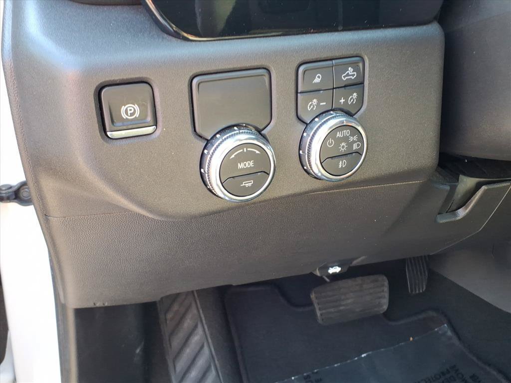 Used 2025 GMC Sierra 1500 SLT RWD image 18