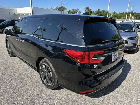 Certified 2024 Honda Odyssey Elite image 6