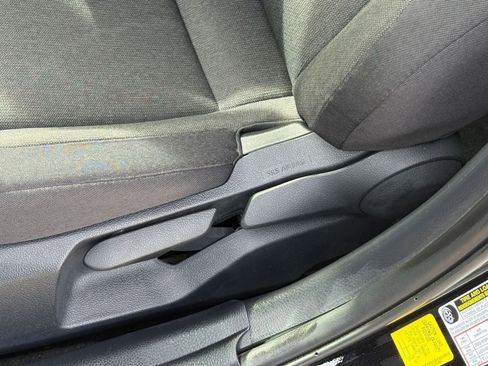 Used 2025 Toyota Camry LE image 24