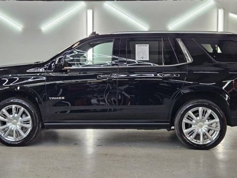 Certified 2024 Chevrolet Tahoe High Country w/ Premium Package image 6