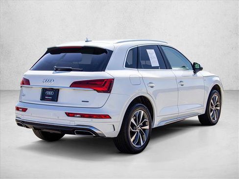 Used 2023 Audi Q5 2.0T Premium w/ Convenience Package AWD/4WD image 5