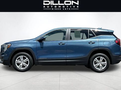 Used 2024 GMC Terrain SLE AWD/4WD image 7