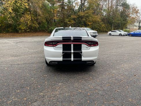 Used 2018 Dodge Charger R/T image 7