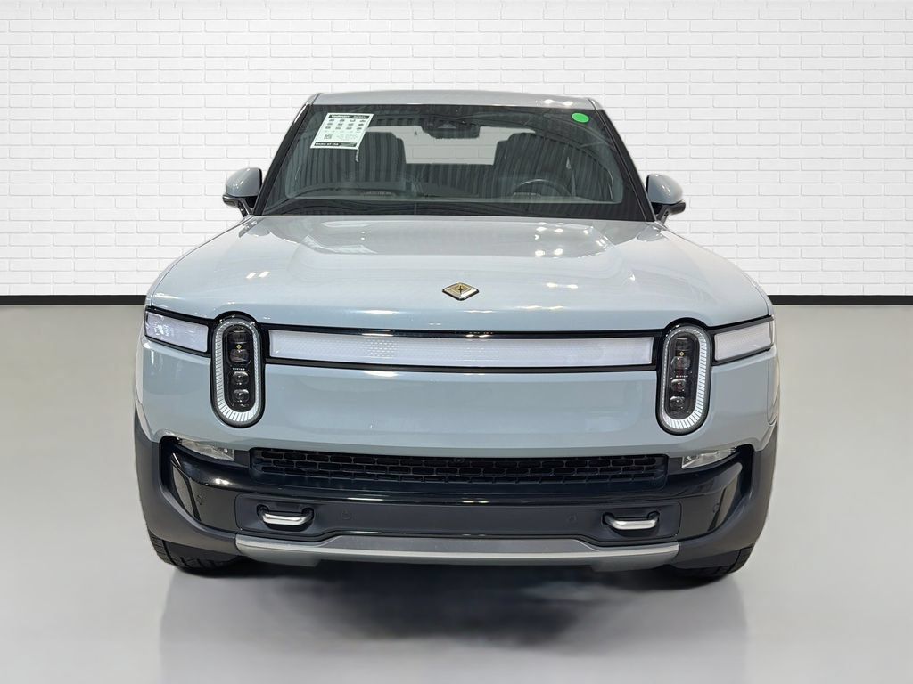 Used 2022 Rivian R1T Adventure AWD/4WD image 2